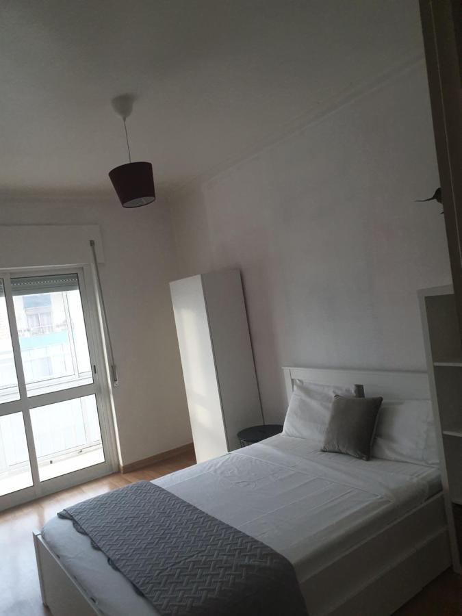 Double Room With Private Bathroom Arrentela Exterior foto